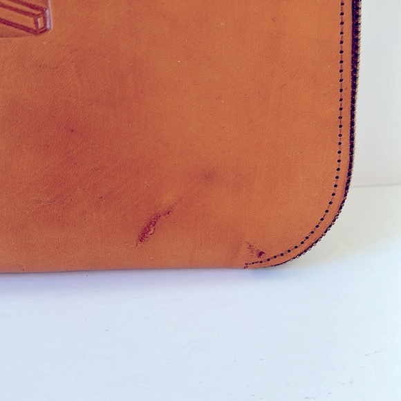 Vintage Costa Rican Hand Tooled Tan Leather Zip Around Top Portfolio 80’s - Picture 3 of 11